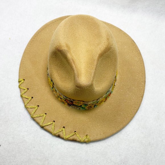 Gold Glitter Tan Cat Rancher OS main image 4